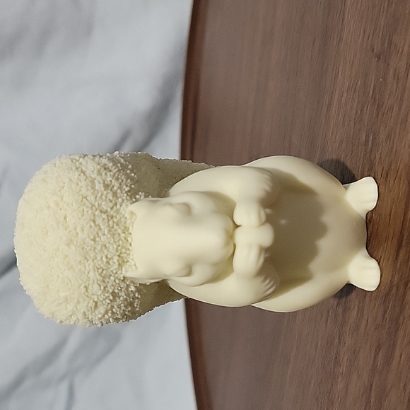 Department 56 Bisque Porcelain Squirrel Figurine 2001 EUC - Picture 2 of 5